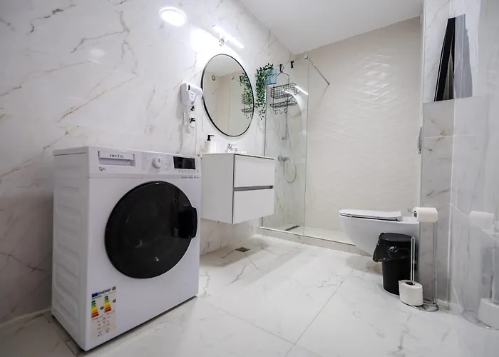 The Urbanist - Contemporary Premium By Blvd 38b5