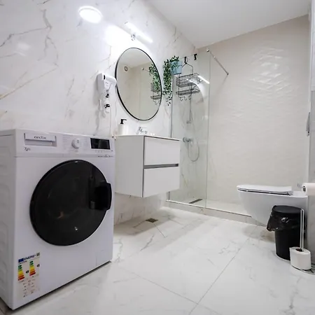 The Urbanist - Contemporary Premium By Blvd 38b5